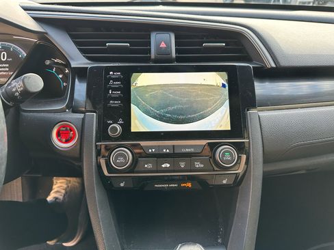 Used 2020 Honda Civic EX image 16