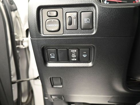 Used 2022 Toyota 4Runner Limited image 20