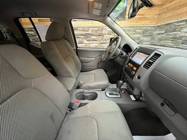 Used 2021 Nissan Frontier SV AWD/4WD image 14