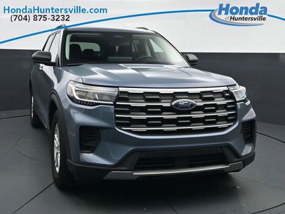 Used 2025 Ford Explorer Active