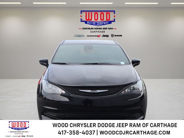 New 2026 Chrysler Voyager LX FWD image 8