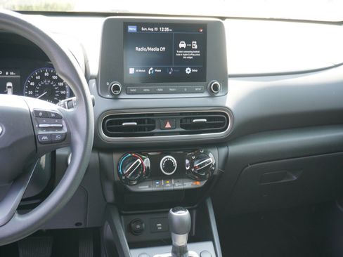 Used 2022 Hyundai Kona SEL FWD image 14