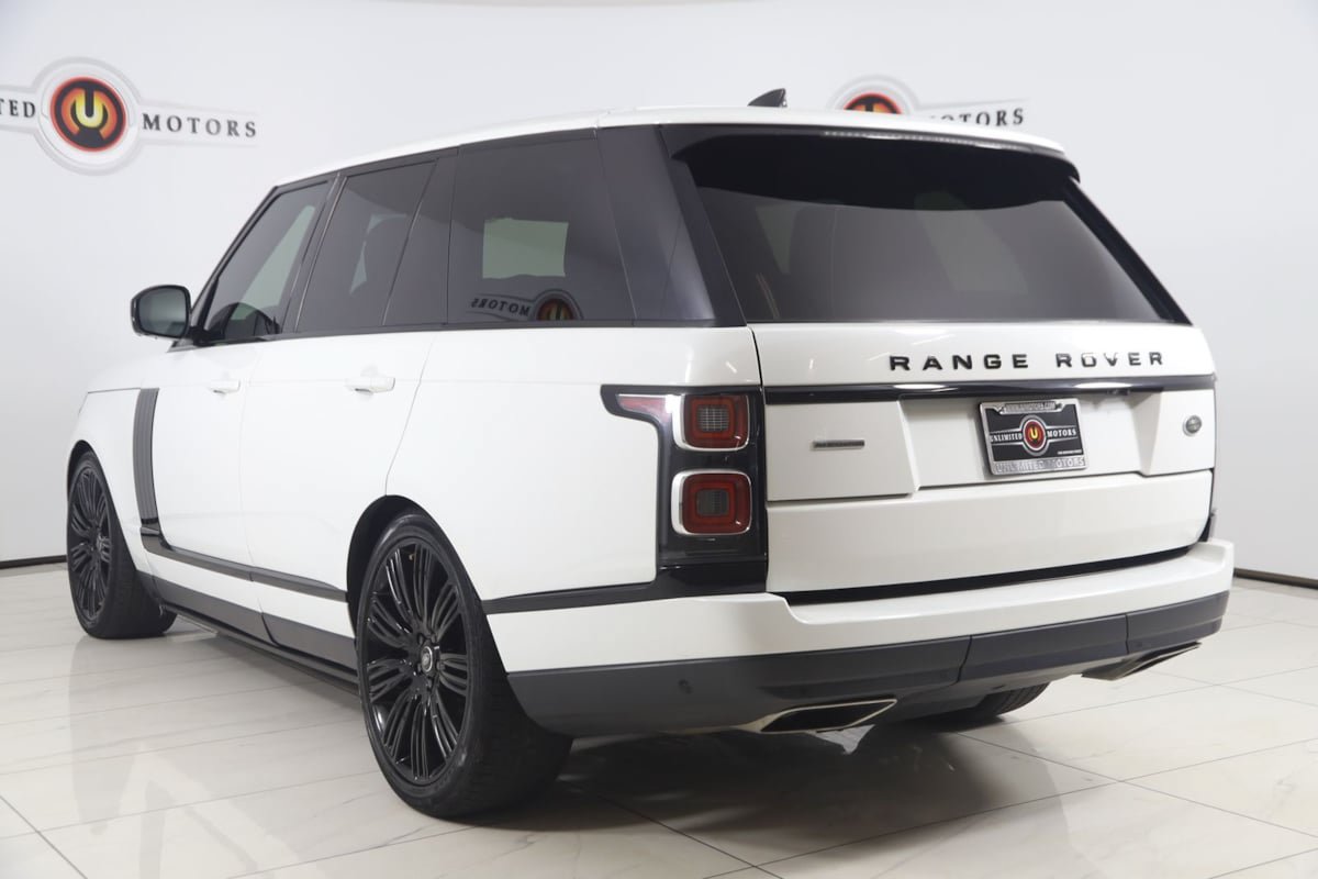 Used 2018 Land Rover Range Rover Supercharged AWD/4WD image 4
