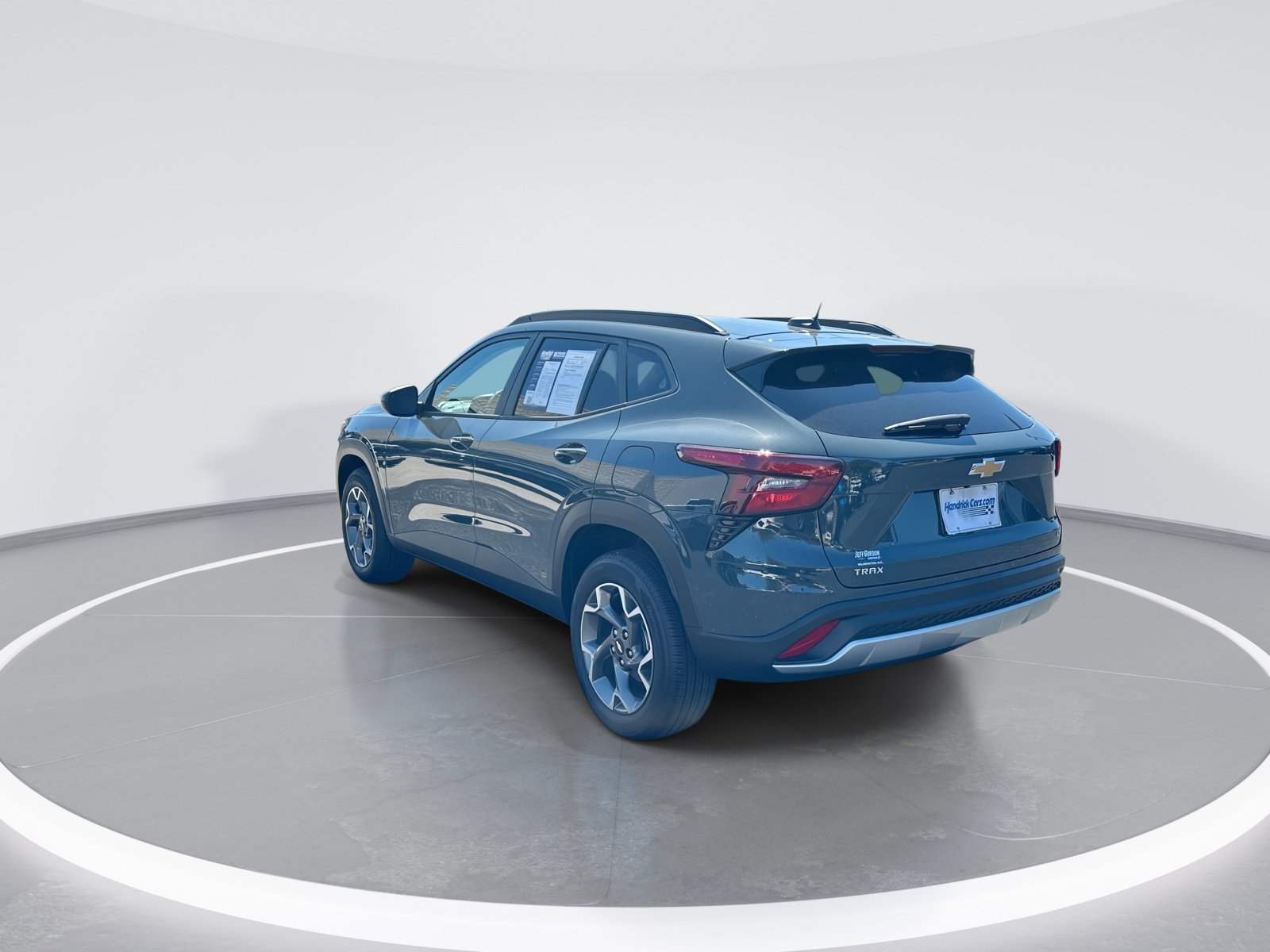 Used 2025 Chevrolet Trax LT w/ Driver Confidence Package FWD image 7