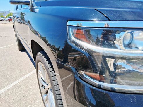 Used 2019 Chevrolet Suburban Premier w/ Premier Plus Edition AWD/4WD image 12