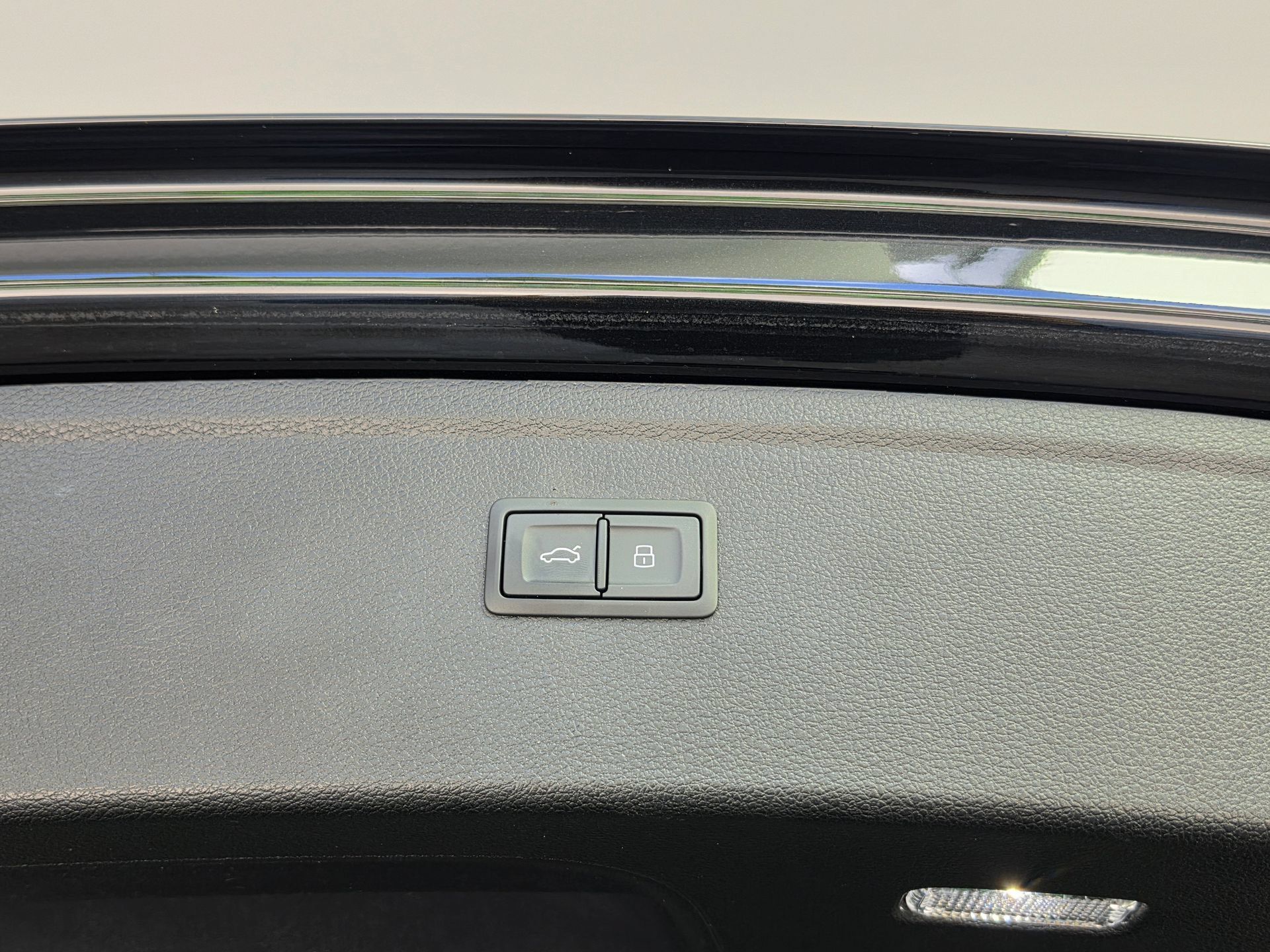 Certified 2024 Audi Q5 Premium AWD/4WD image 14