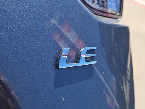 Used 2024 Toyota Corolla LE image 11