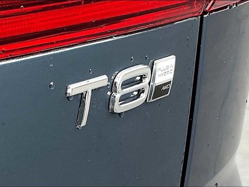 New 2026 Volvo XC60 T8 Plus w/ Protection Package Premier image 26
