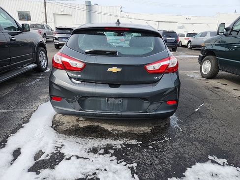 Used 2017 Chevrolet Cruze LT w/ Sun And Sound Package image 5