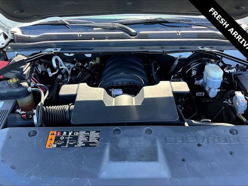 Used 2020 Chevrolet Tahoe LT image 30