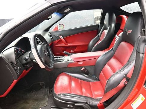 Used 2007 Chevrolet Corvette Convertible w/ Preferred Equipment Group RWD image 12
