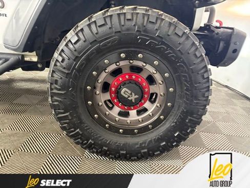 Used 2020 Jeep Gladiator Rubicon AWD/4WD image 26