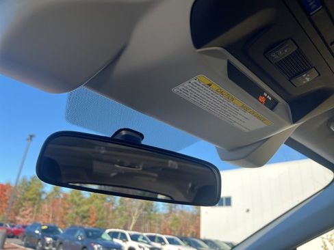 Used 2023 Subaru Crosstrek 2.0i Premium image 30