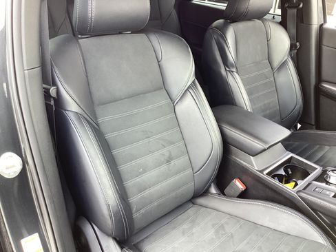 Used 2024 Mitsubishi Outlander SE AWD/4WD image 18