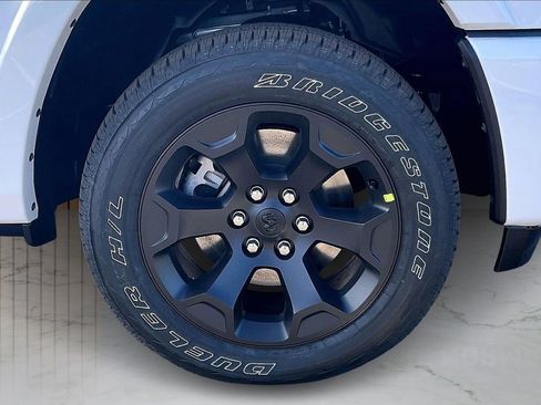 New 2026 RAM 1500 Big Horn AWD/4WD image 33