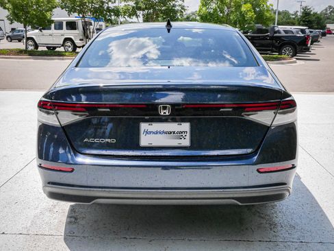 Certified 2026 Honda Accord SE image 9