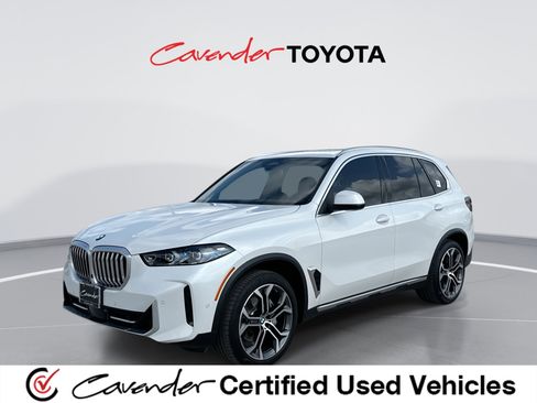 Used 2026 BMW X5 sDrive40i w/ Premium Package RWD image 1