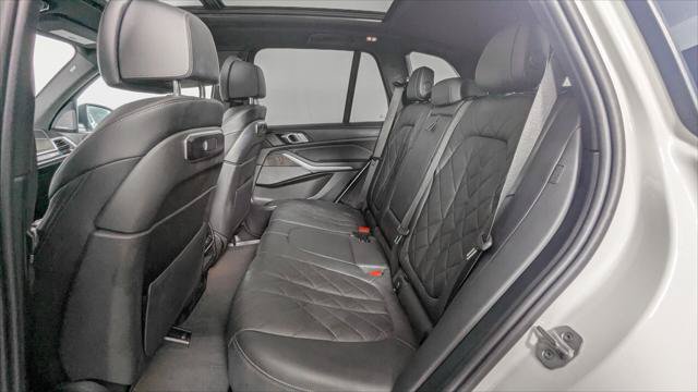 Used 2025 BMW X5 sDrive40i RWD image 18
