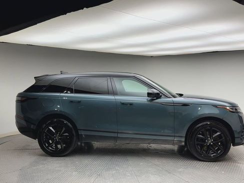 Certified 2026 Land Rover Range Rover Velar Dynamic SE AWD/4WD image 9