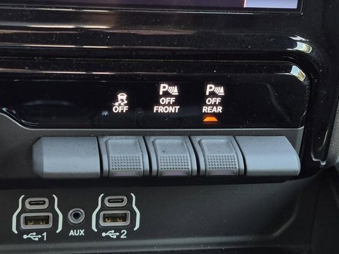 Used 2025 RAM 1500 Lone Star AWD/4WD image 27