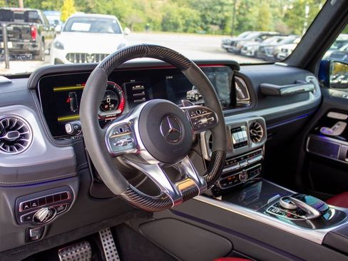 Used 2023 Mercedes-Benz G 63 AMG 4MATIC w/ AMG Performance Package image 11