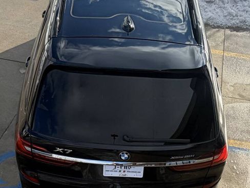 Used 2019 BMW X7 xDrive50i w/ M Sport Package image 11