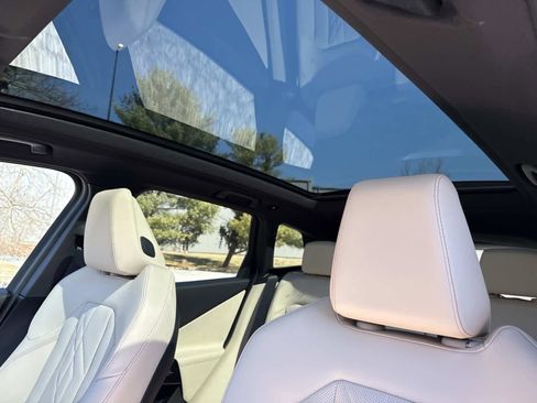 New 2026 BMW X3 xDrive30 w/ Premium Package AWD/4WD image 4