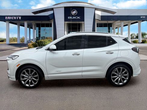 Used 2024 Buick Encore GX Avenir w/ Avenir Technology Package FWD image 7
