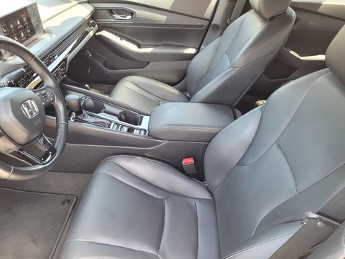 Used 2025 Honda Accord Sport image 20