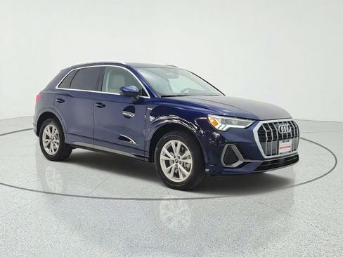 Used 2025 Audi Q3 2.0T Premium Plus AWD/4WD image 3
