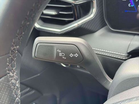 Used 2026 Ford Mustang Premium RWD image 22