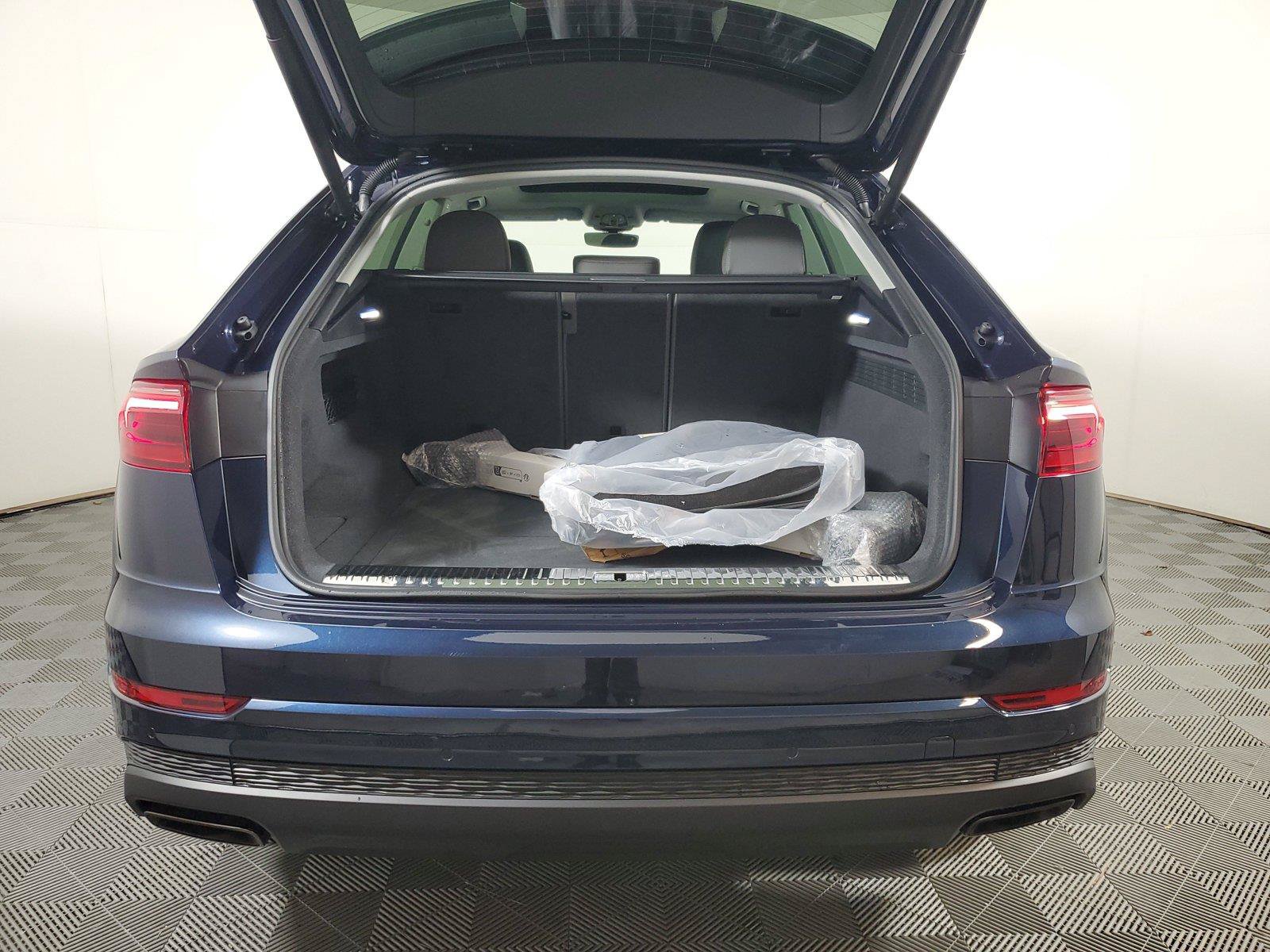 Used 2026 Audi Q8 Premium AWD/4WD image 9