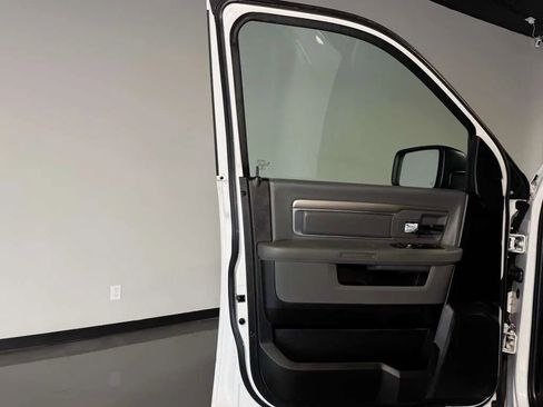 Used 2019 RAM 1500 Classic SLT AWD/4WD image 20