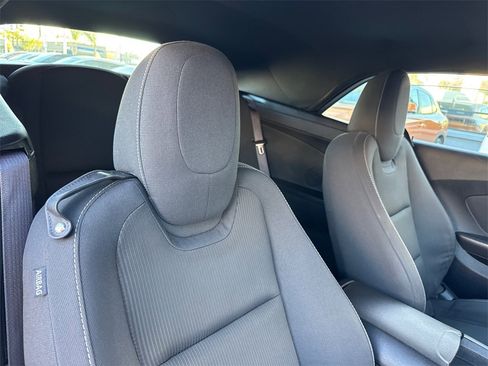 Used 2014 Chevrolet Camaro LT image 13