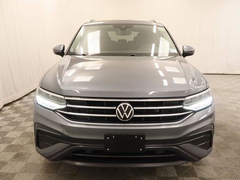 Used 2023 Volkswagen Tiguan SE FWD image 4