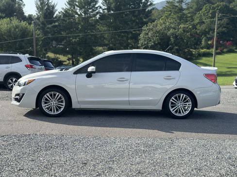 Used 2015 Subaru Impreza 2.0i Premium AWD/4WD image 6
