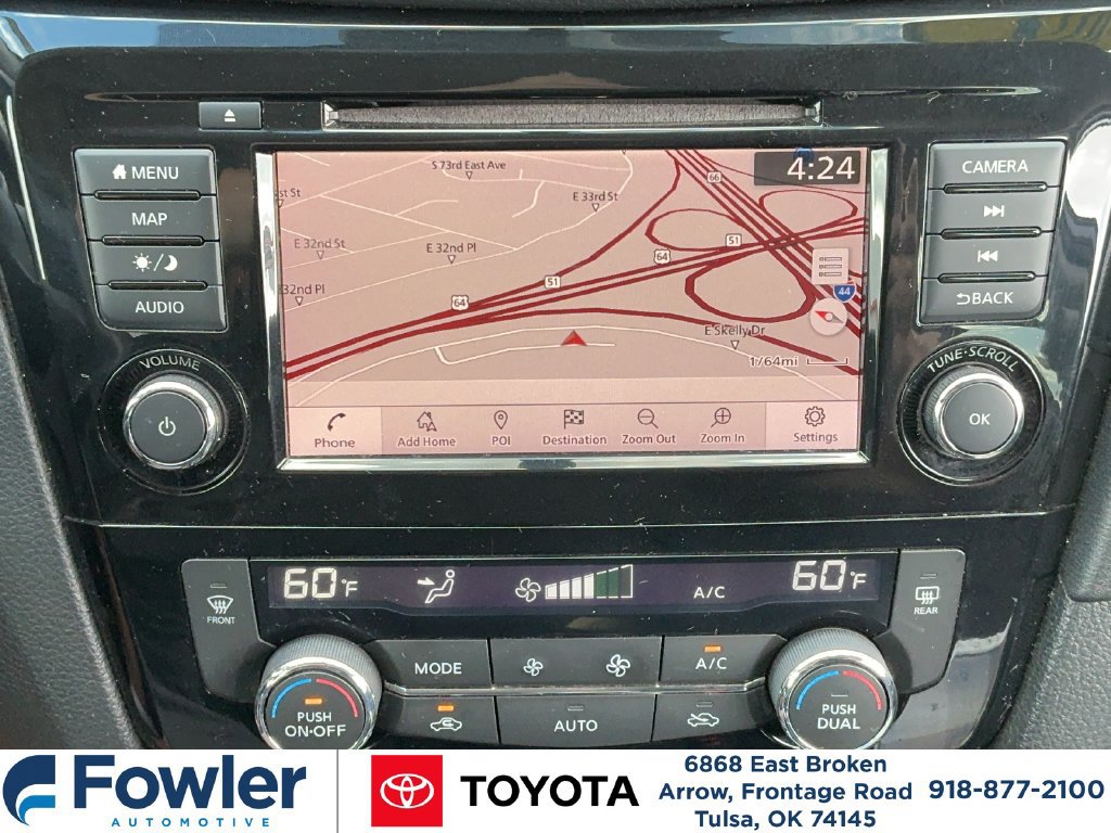 Used 2018 Nissan Rogue SV w/ Premium Package AWD/4WD image 14