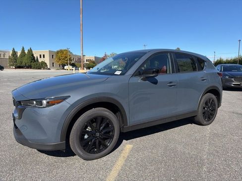 New 2025 MAZDA CX-5 Carbon Edition image 3