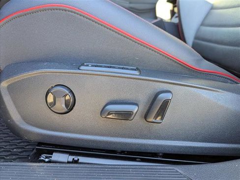 Certified 2024 Volkswagen GTI SE image 11