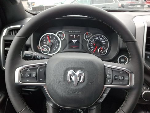 New 2026 RAM 1500 Big Horn AWD/4WD image 13