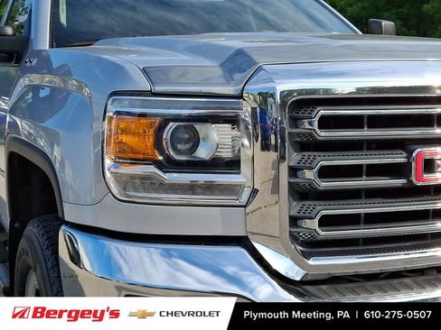 Used 2017 GMC Sierra 3500 4x4 Double Cab w/ Sierra Convenience Package image 11