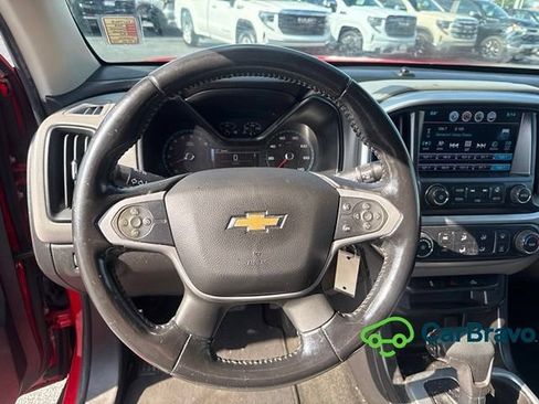 Used 2018 Chevrolet Colorado LT w/ LT Convenience Package RWD image 10