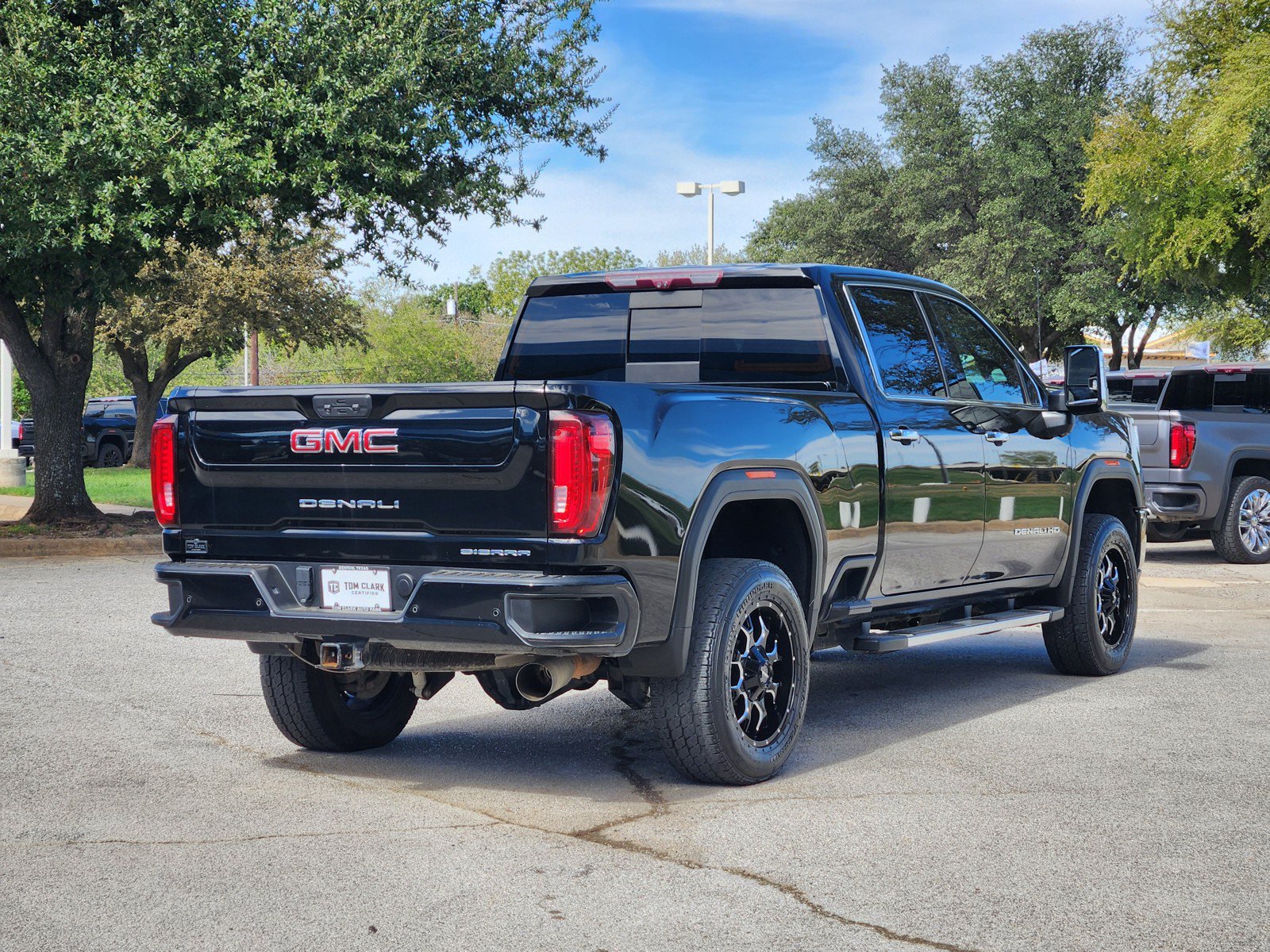 Used 2023 GMC Sierra 2500 Denali AWD/4WD image 5