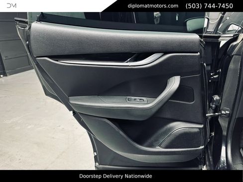 Used 2022 Maserati Levante GT image 27