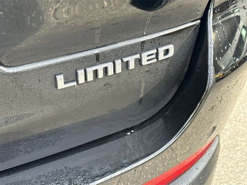 Used 2021 Jeep Grand Cherokee L Limited image 7