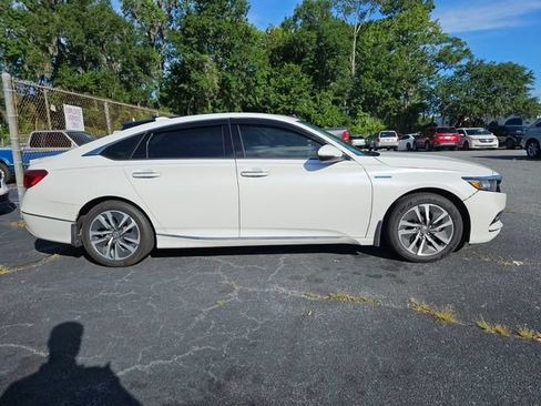 Used 2019 Honda Accord Touring image 6