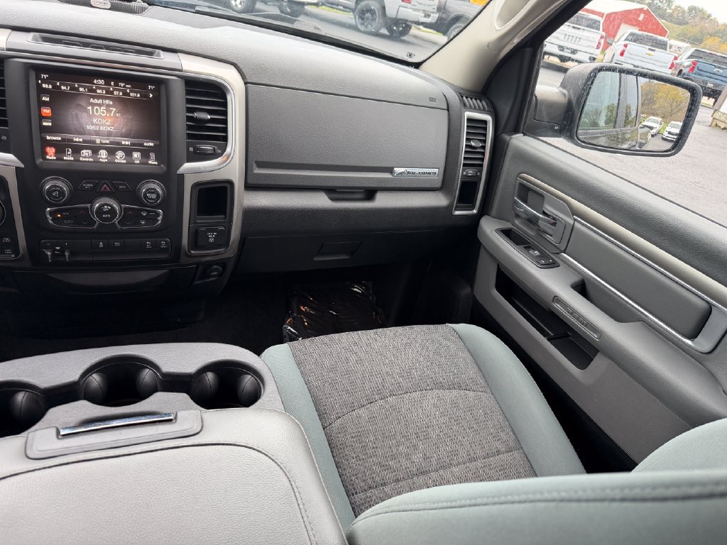 Used 2017 RAM 1500 Big Horn AWD/4WD image 26