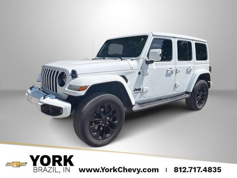 Used 2021 Jeep Wrangler Unlimited Sahara AWD/4WD image 1