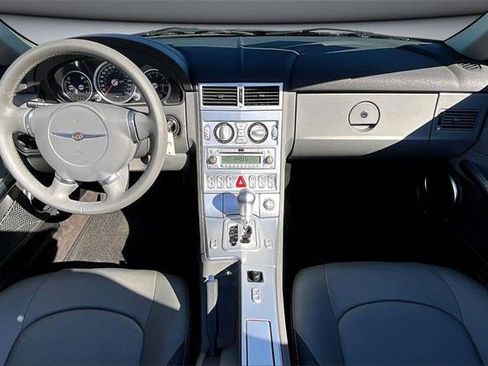 Used 2005 Chrysler Crossfire Limited image 8
