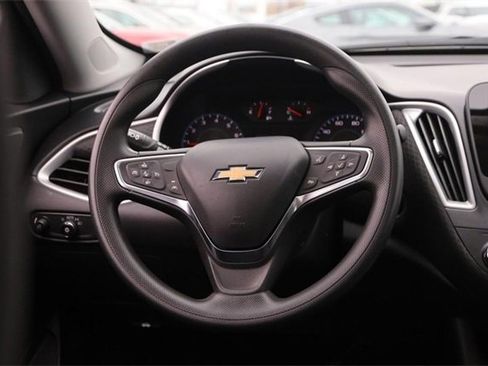 Used 2024 Chevrolet Malibu LT image 22